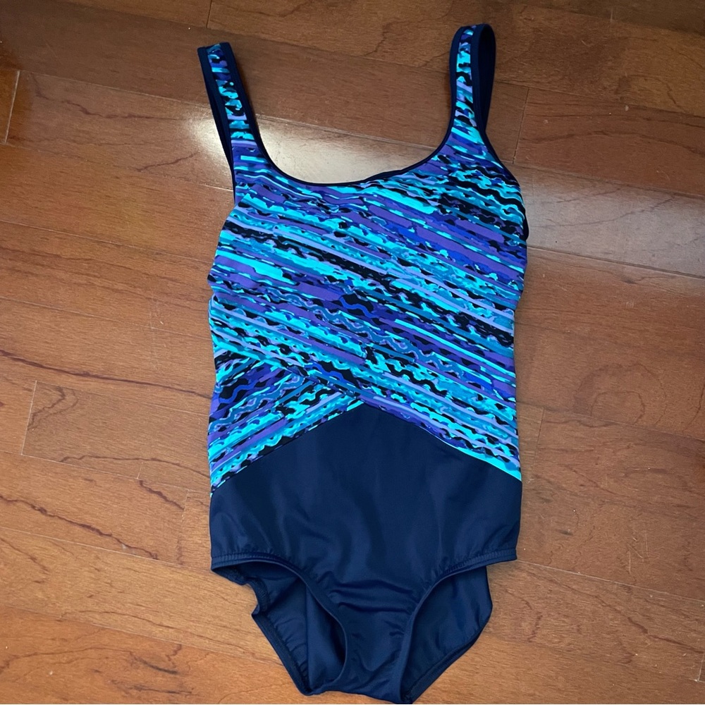 Lands' End Women’s Swimsuit One-Piece  Blue  Lined Nylon Spandex Size Small
